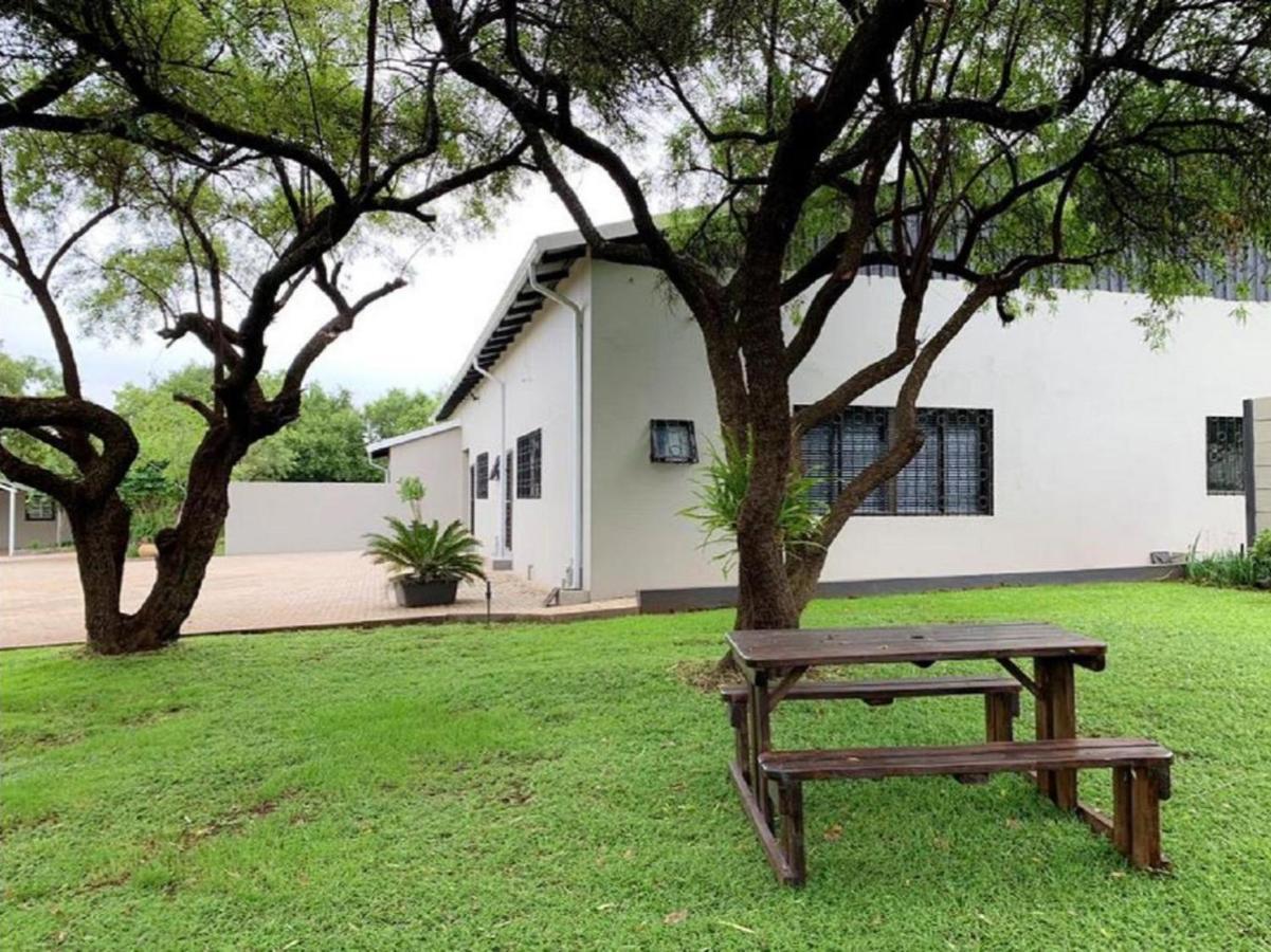 Stay Harties Accommodation Hartbeespoort Exterior photo